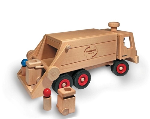 Camión de basura de madera Fagus con contenedores con ruedas